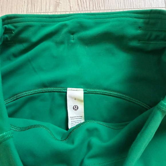 Lululemon Swift Speed High-Rise Short 6" Raceway Green Sz. 6 - Picture 4 of 5